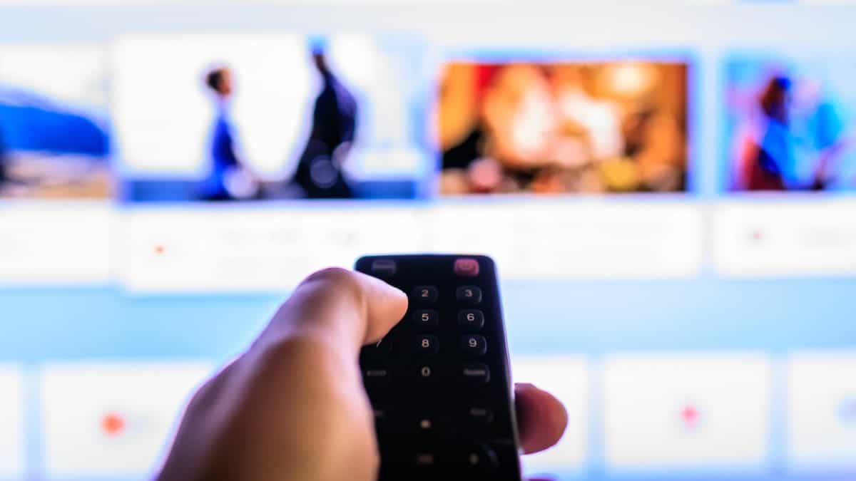 5 Things To Consider Before Opting For a Streaming Service In Canada