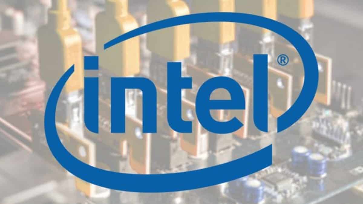 Intel Launches A Specialized Bitcoin Mining Chip!