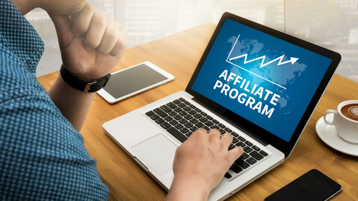 What Are The Advantages of Affiliate Marketing