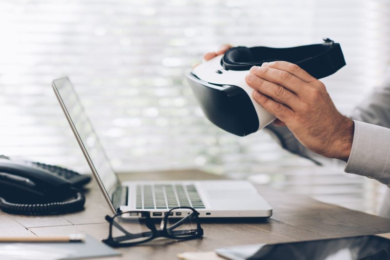 How Your Business Can Use Virtual Reality Successfully
