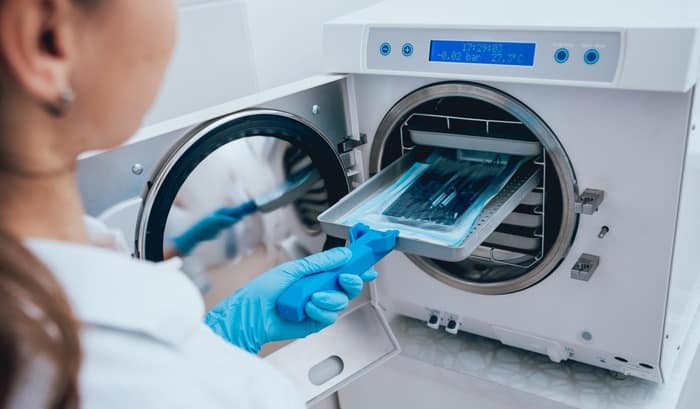Robotic Solutions: Automating Sterilization Processes in Hospitals